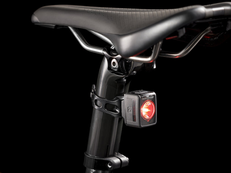 Tête de mât de selle en carbone au coloris assorti et chariots ronds de 7 mm Trek