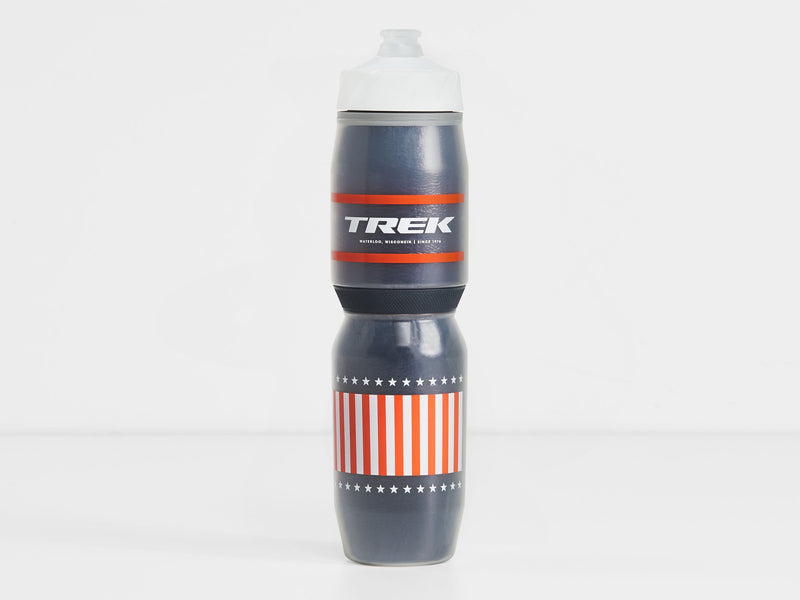 Trek Voda Ice 28oz Water Bottle