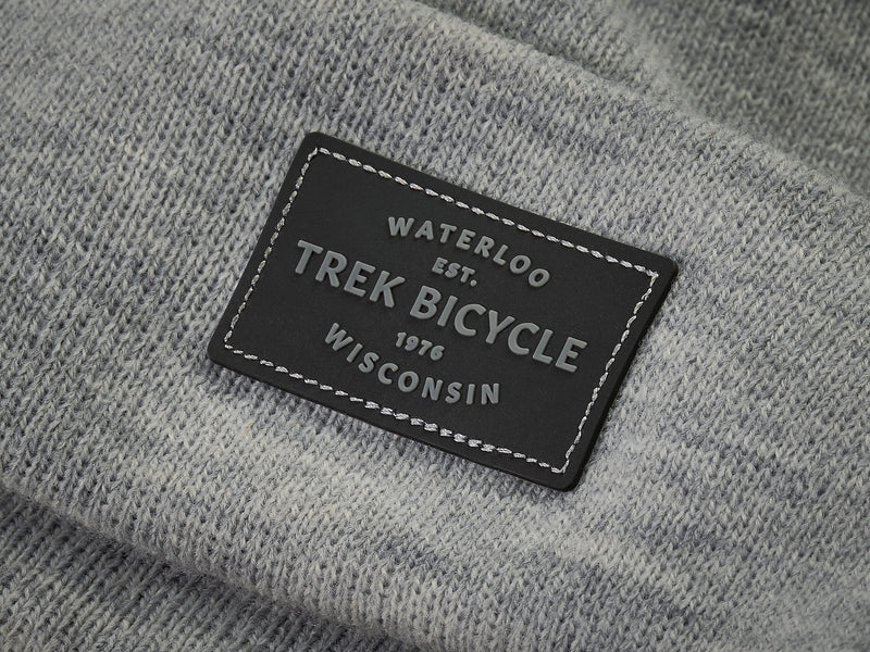 Bonnet Trek Red Patch